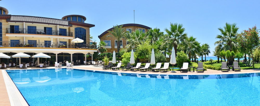 Villa Augusto Boutique Hotel&SPA Konaklı Extérieur photo